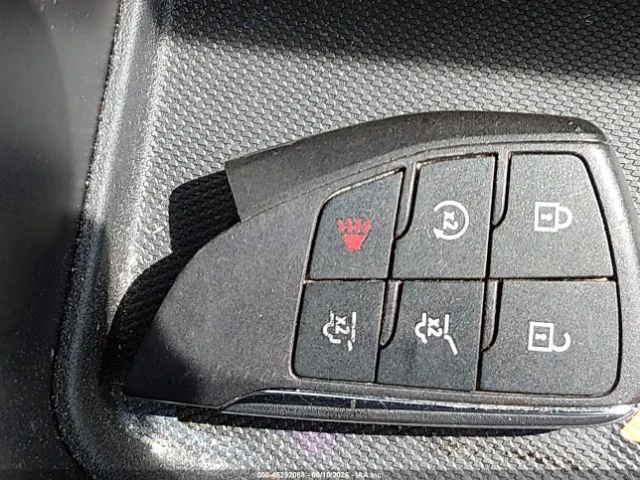 Chevrolet Suburban 4WD* RST* ЛИЗИНГ, снимка 11 - Автомобили и джипове - 55655353