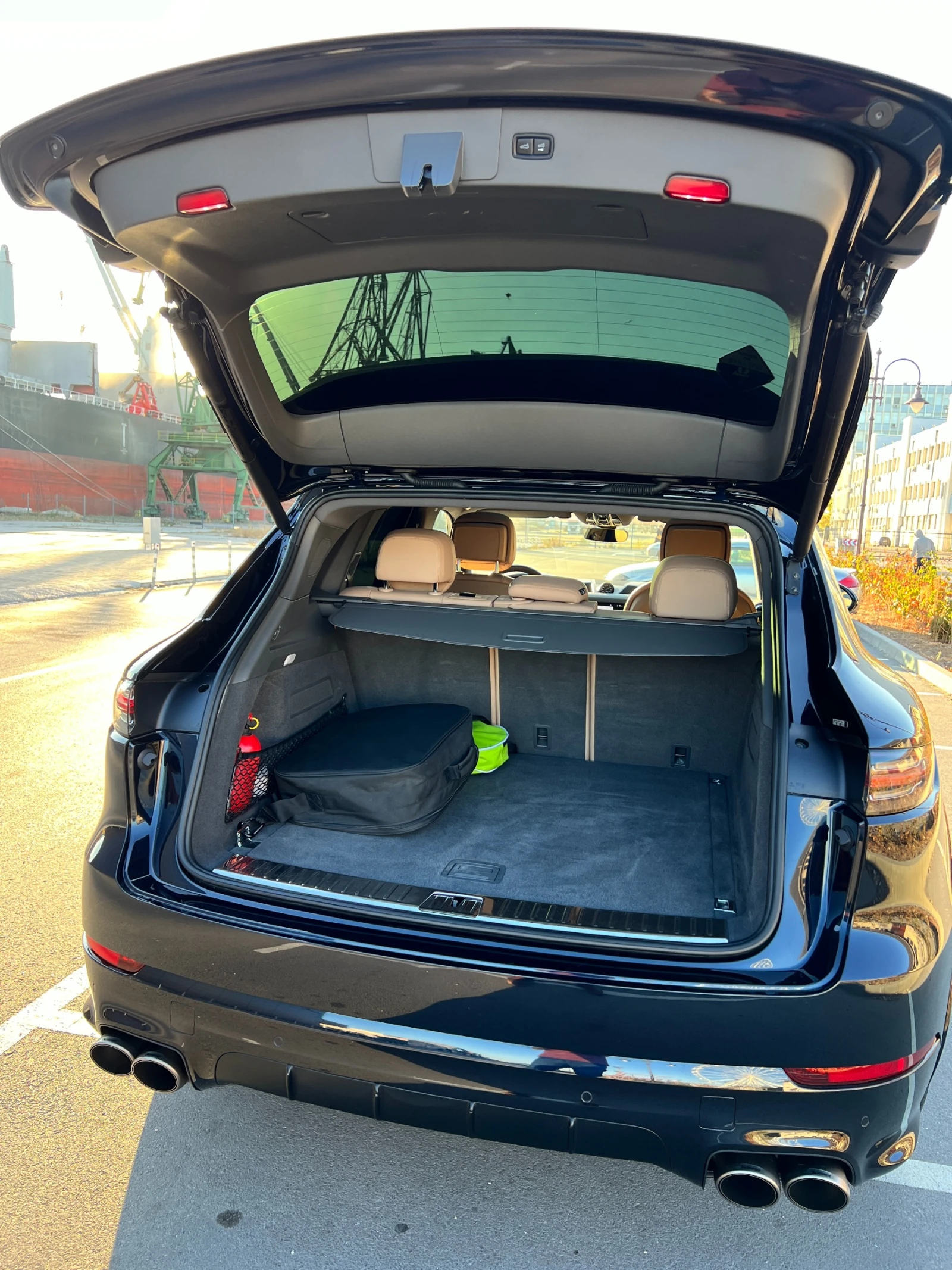 Porsche Cayenne E-Hybrid - изображение 9