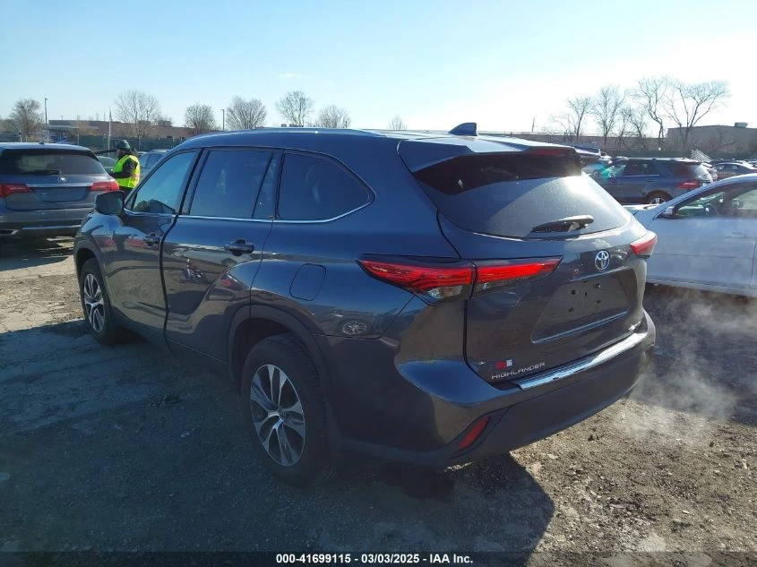 Toyota Highlander * XLE* БЕЗ УДАР* КУПИ СЕГА* БЕЗ ТЪРГ* ЛИЗИНГ*  - изображение 3
