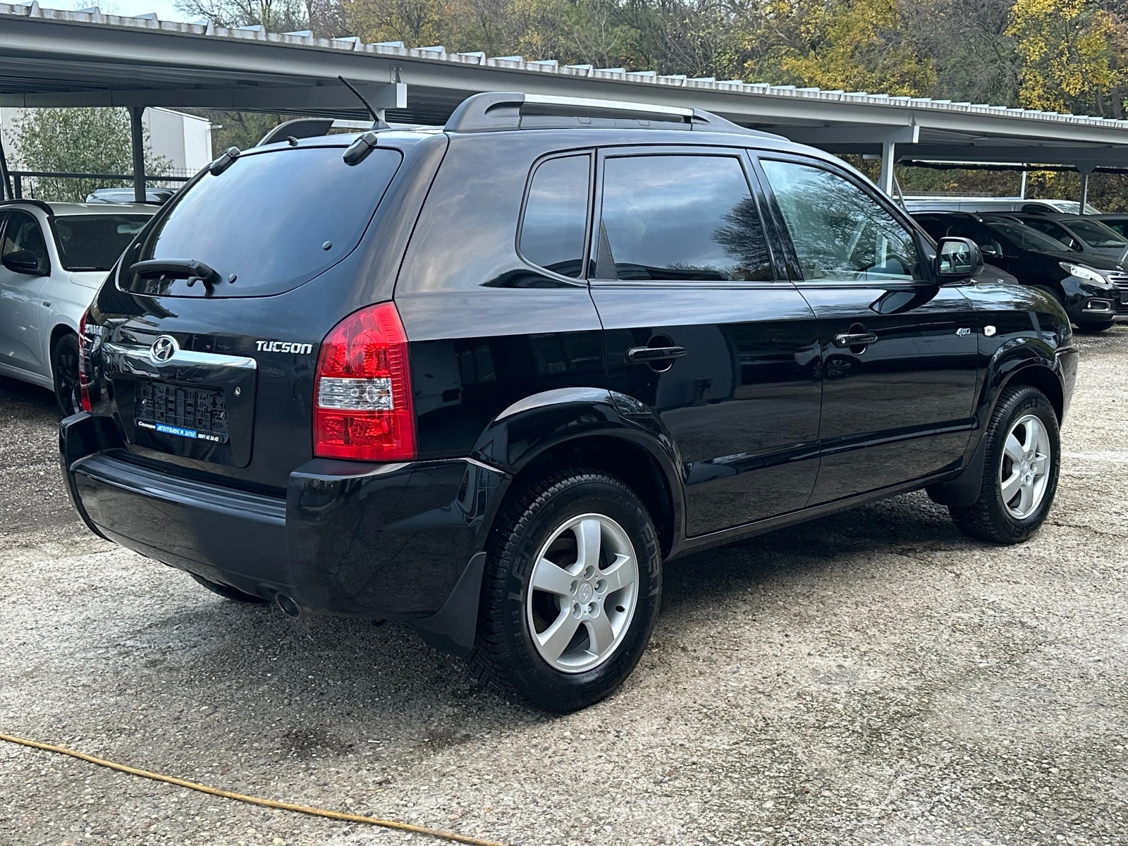 Hyundai Tucson 2.0BENZIN* GAZ* TOP* 4X4 - изображение 6