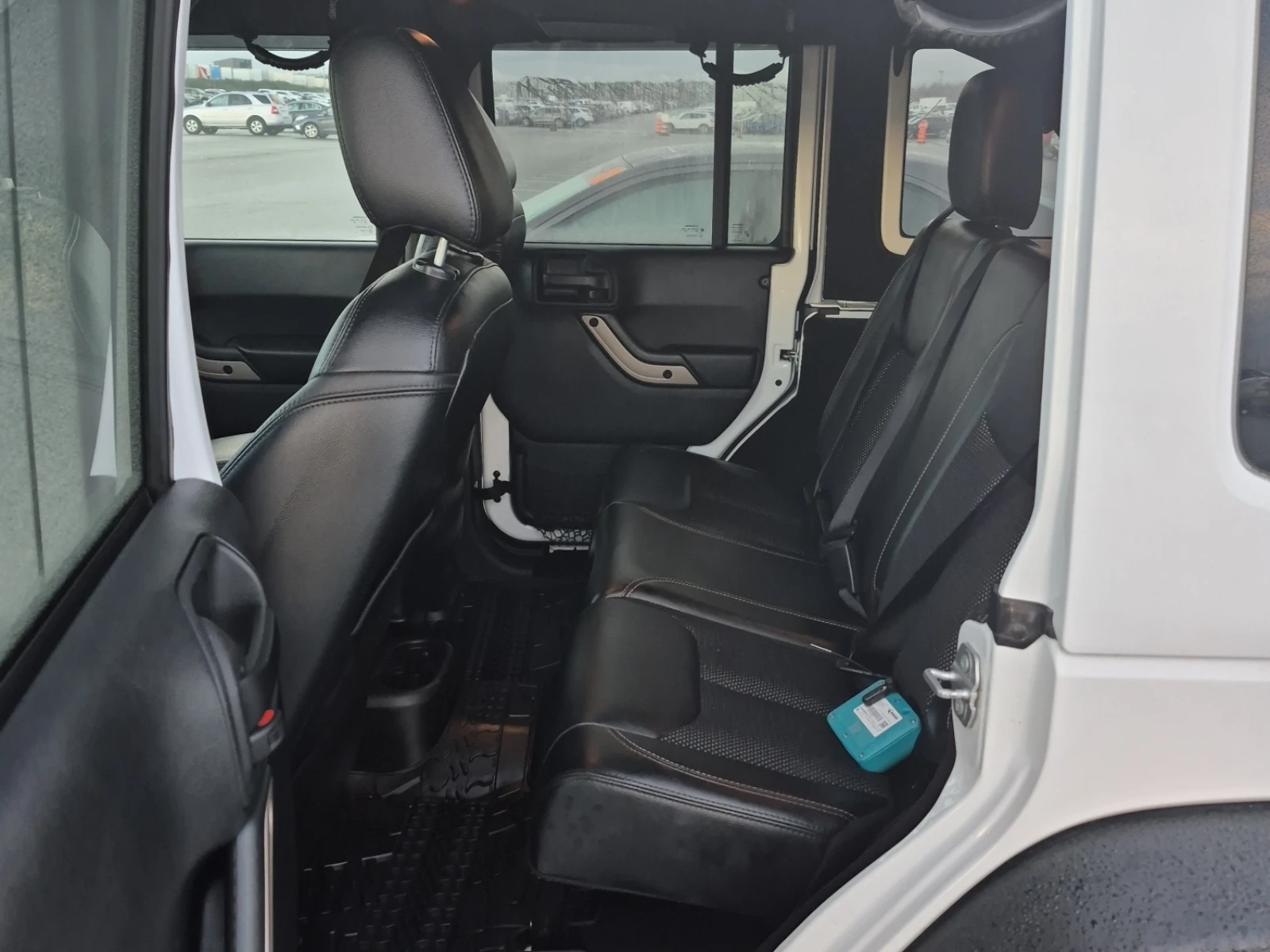 Jeep Wrangler UNLIMITED 75TH ANNIVERSARY/3.6/����/��������� | Mobile.bg � ����������� 14