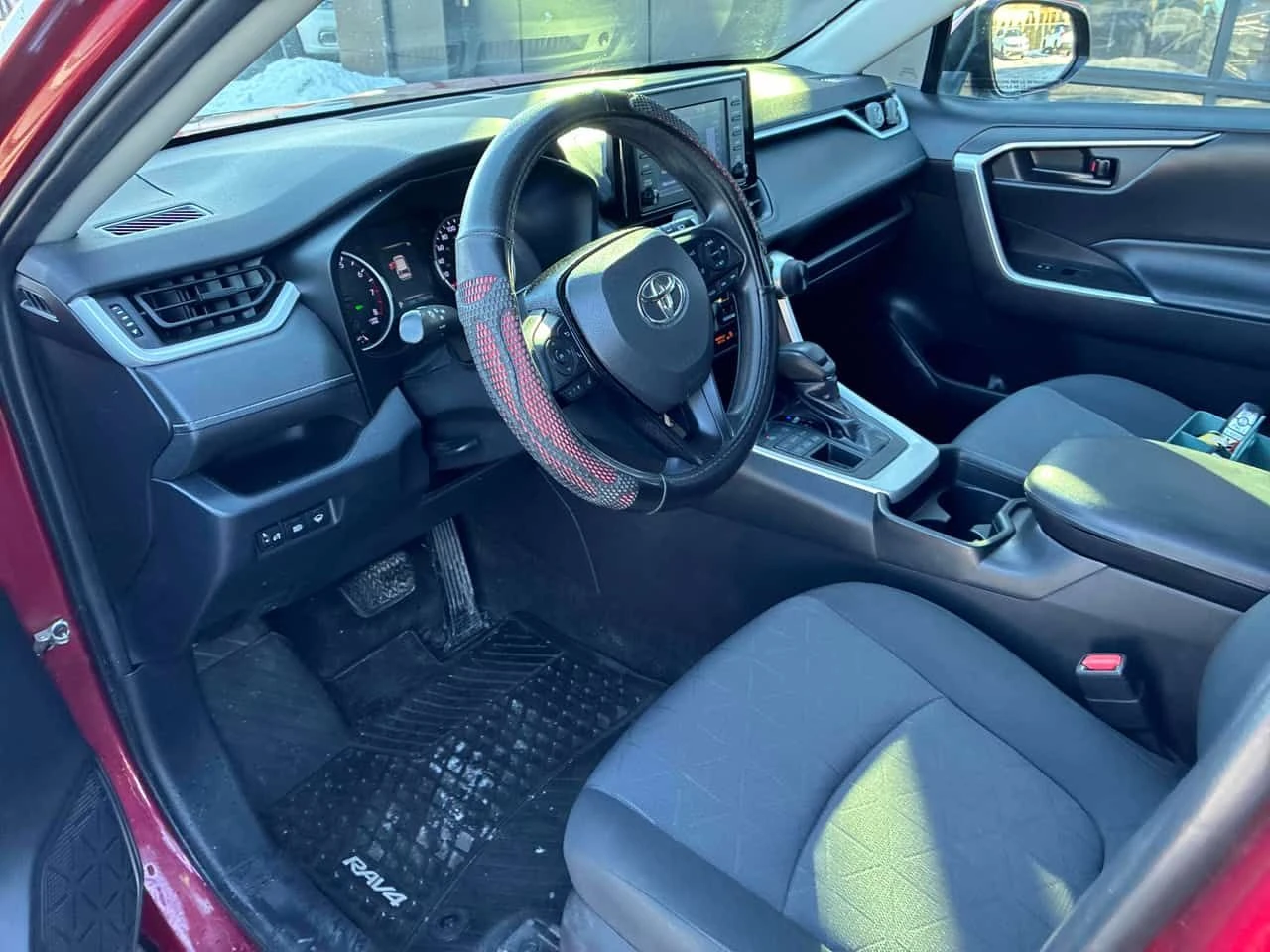 Toyota Rav4 * LE * CARFAX * ДВА КЛЮЧА * KEYLESS - изображение 5