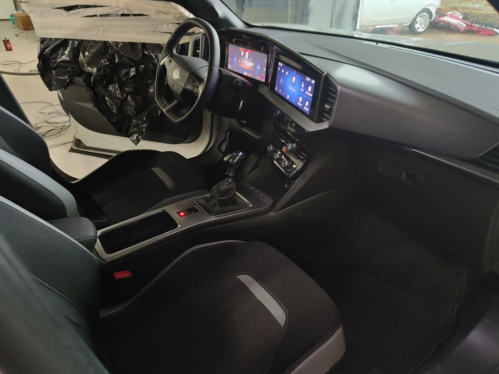 Opel Mokka 1.2benzin 12600km Голяма Навигация , снимка 16 - Автомобили и джипове - 53904886