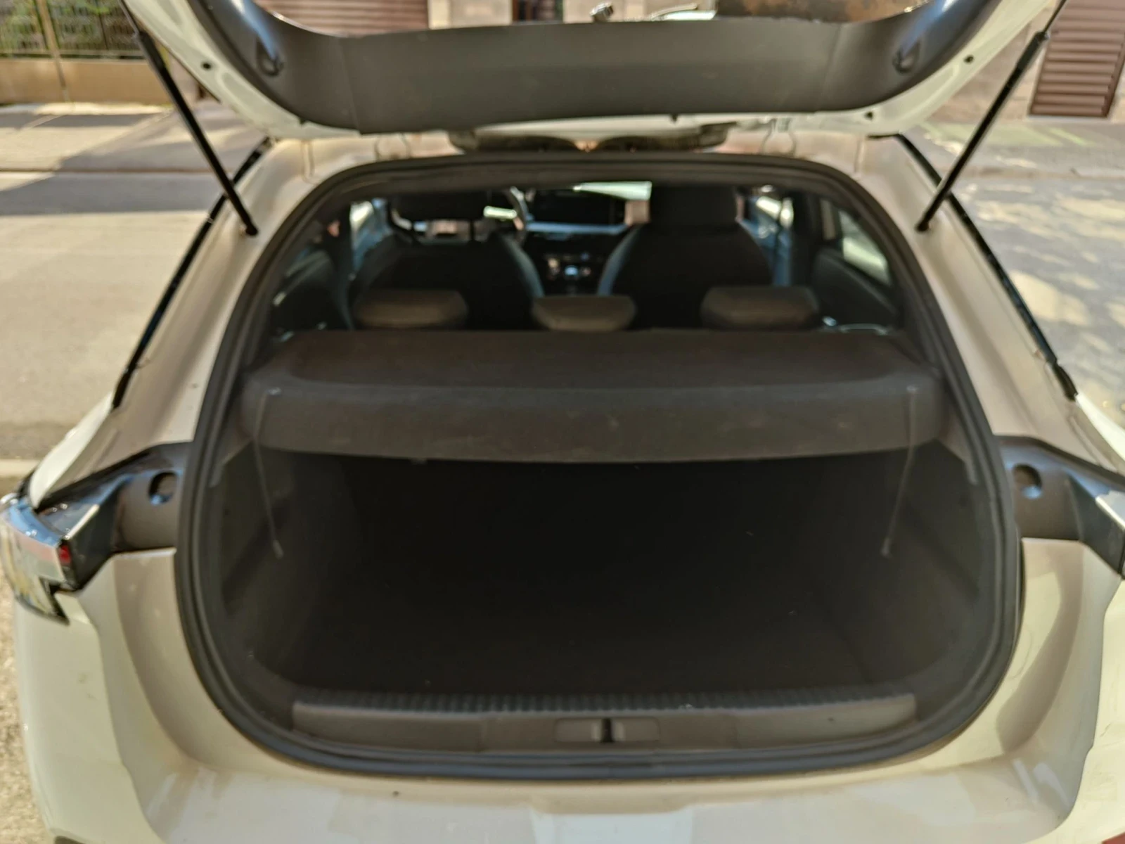 Opel Mokka 1.2benzin 12600km Голяма Навигация , снимка 16 - Автомобили и джипове - 55141034