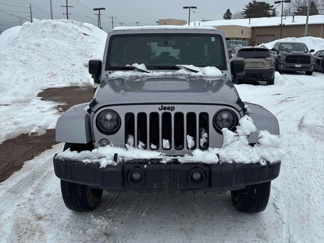 Jeep Wrangler * Altitude * КОЖА * ПОДГРЕВ * КЛИП НА МОТОРА, снимка 2 - Автомобили и джипове - 53961375