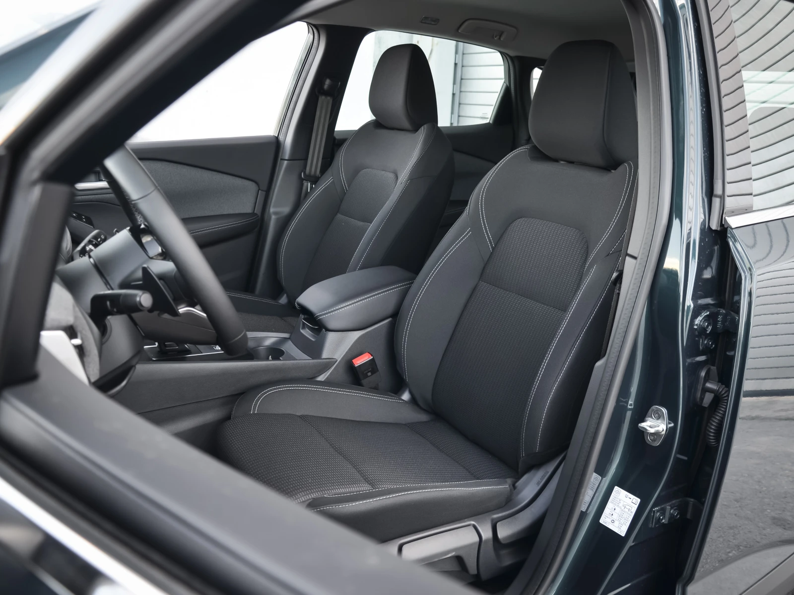 Nissan Qashqai Acenta MHEV, снимка 7 - Автомобили и джипове - 54736536