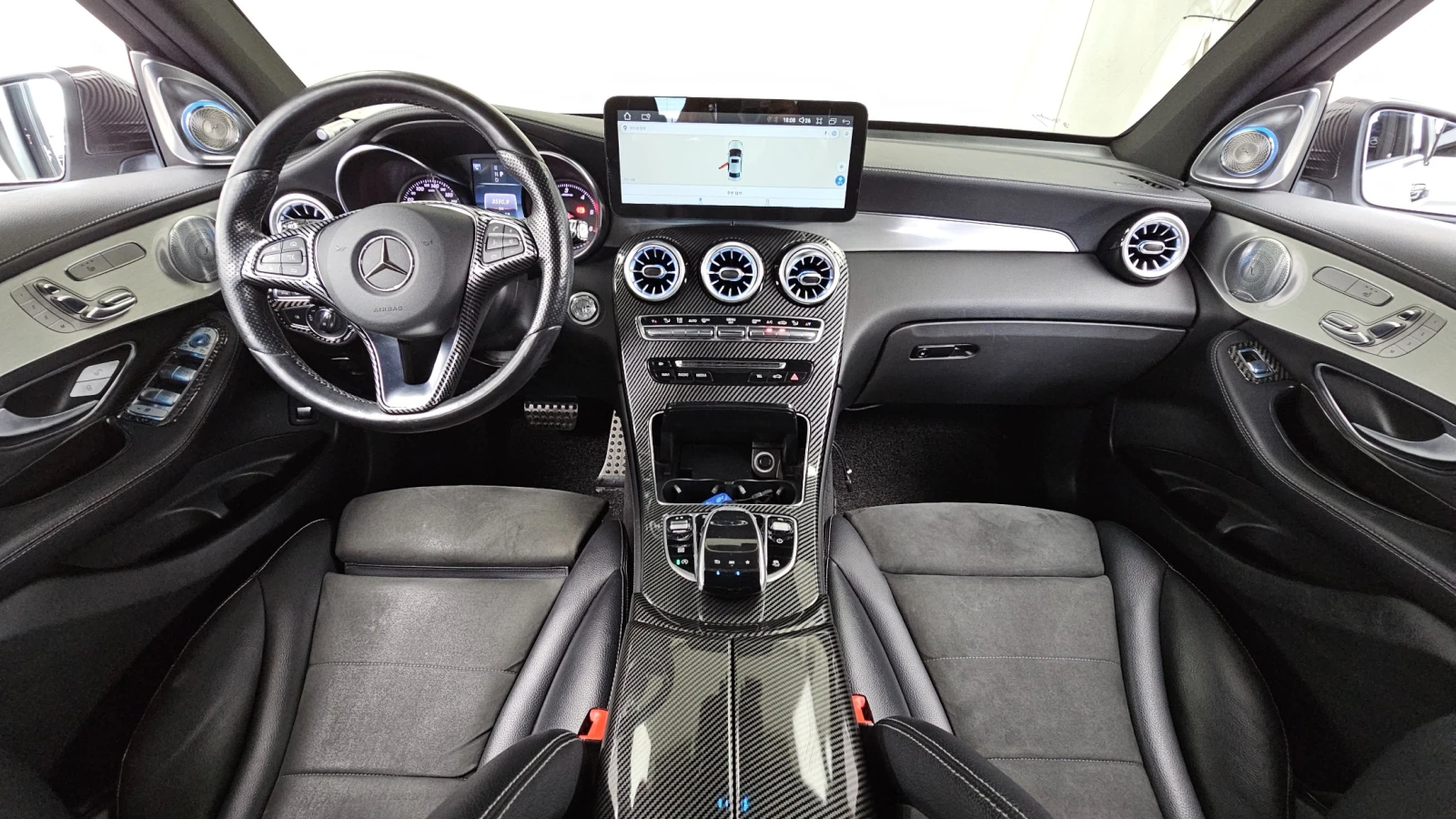 Mercedes-Benz GLC GLC250d 4MATIC | HUD | 360  | MEMORY | Панорама, снимка 6 - Автомобили и джипове - 55433409