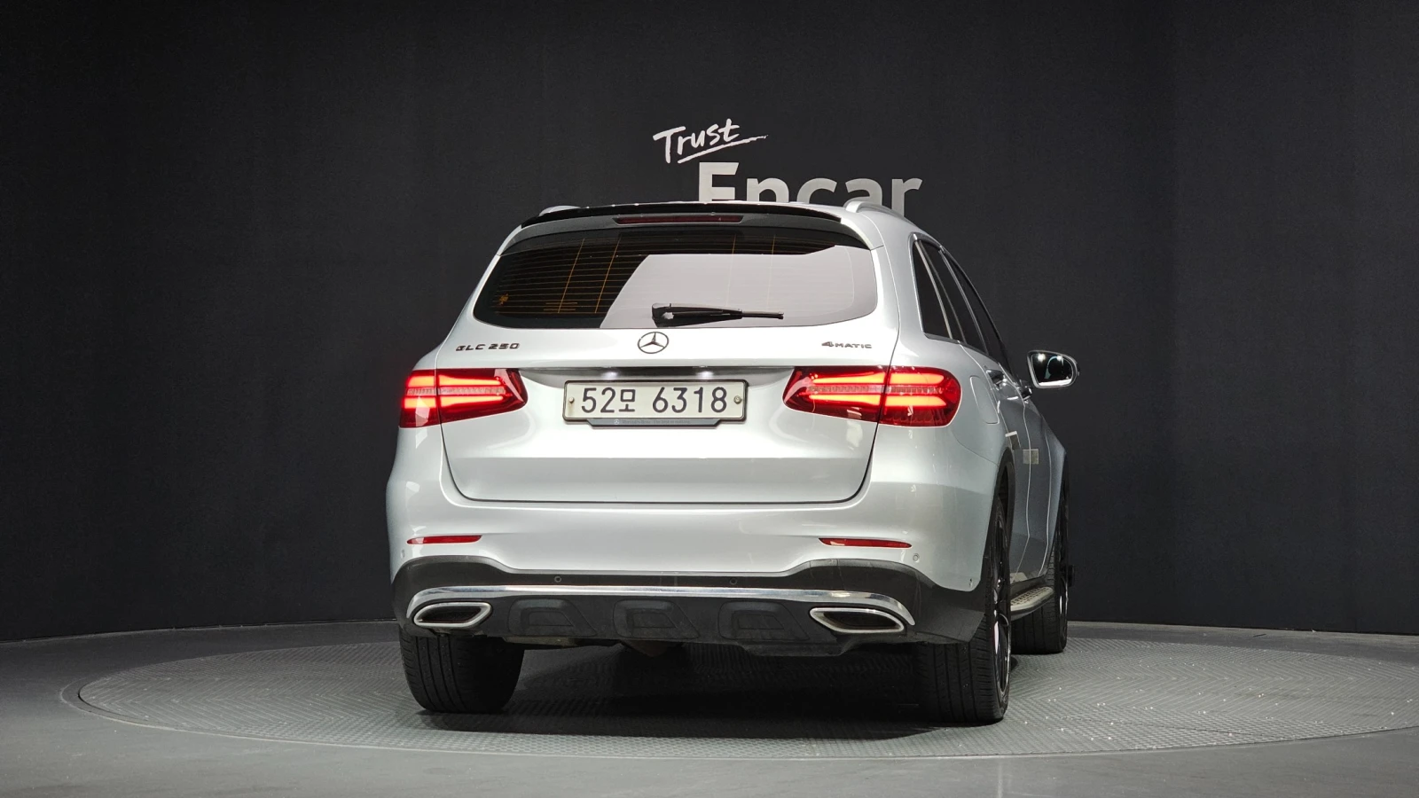 Mercedes-Benz GLC GLC250d 4MATIC | HUD | 360  | MEMORY | Панорама, снимка 4 - Автомобили и джипове - 55433409