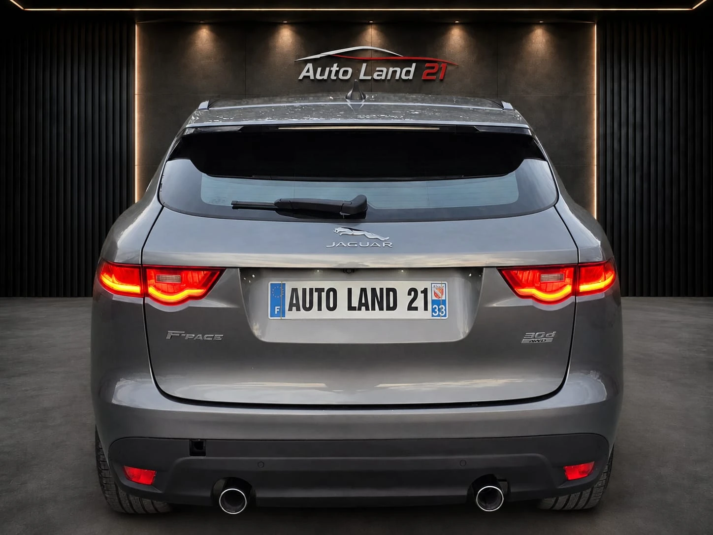 Jaguar F-PACE 3.0d* 300кс* 700hm* AWD* DIGITAL* , снимка 8 - Автомобили и джипове - 55556869