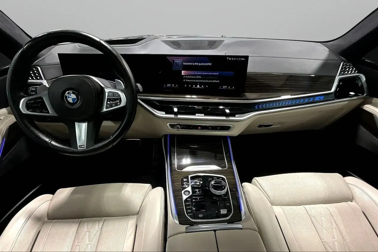 BMW X7, снимка 7 - Автомобили и джипове - 56227372