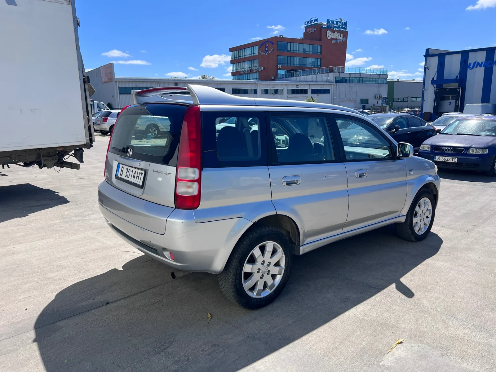 Honda Hr-v 1.6 vtec 4x4, снимка 3 - Автомобили и джипове - 56627985