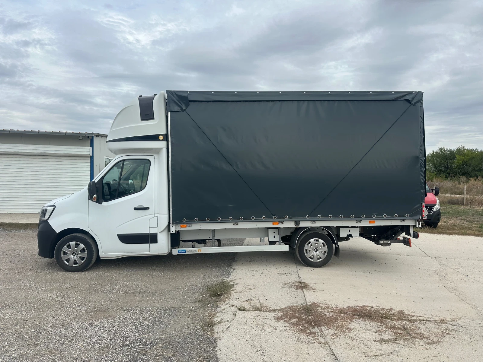 Renault Master Падащ борд//ЛИЗИНГ - изображение 5