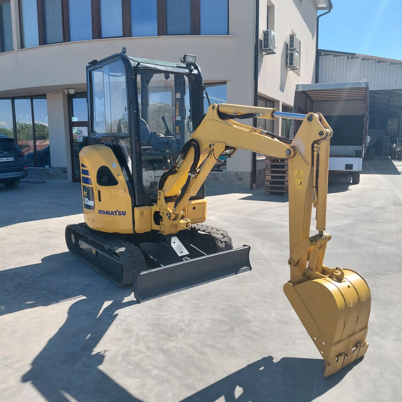 ����� Komatsu PC20MR-5 * ������� * 700 �������� *  | Mobile.bg � ����������� 7