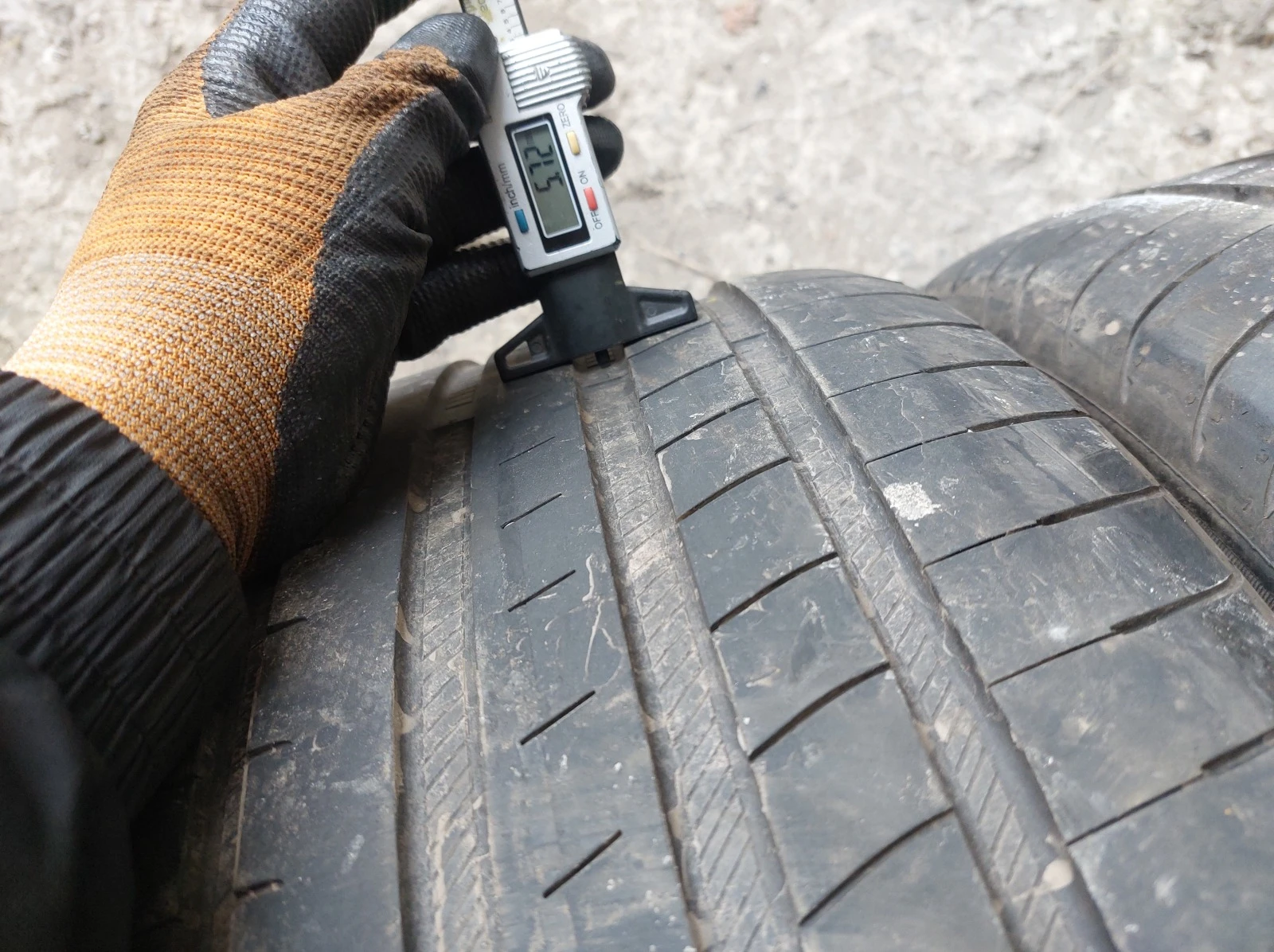 ���� 275/40R18 | Mobile.bg � ����������� 4