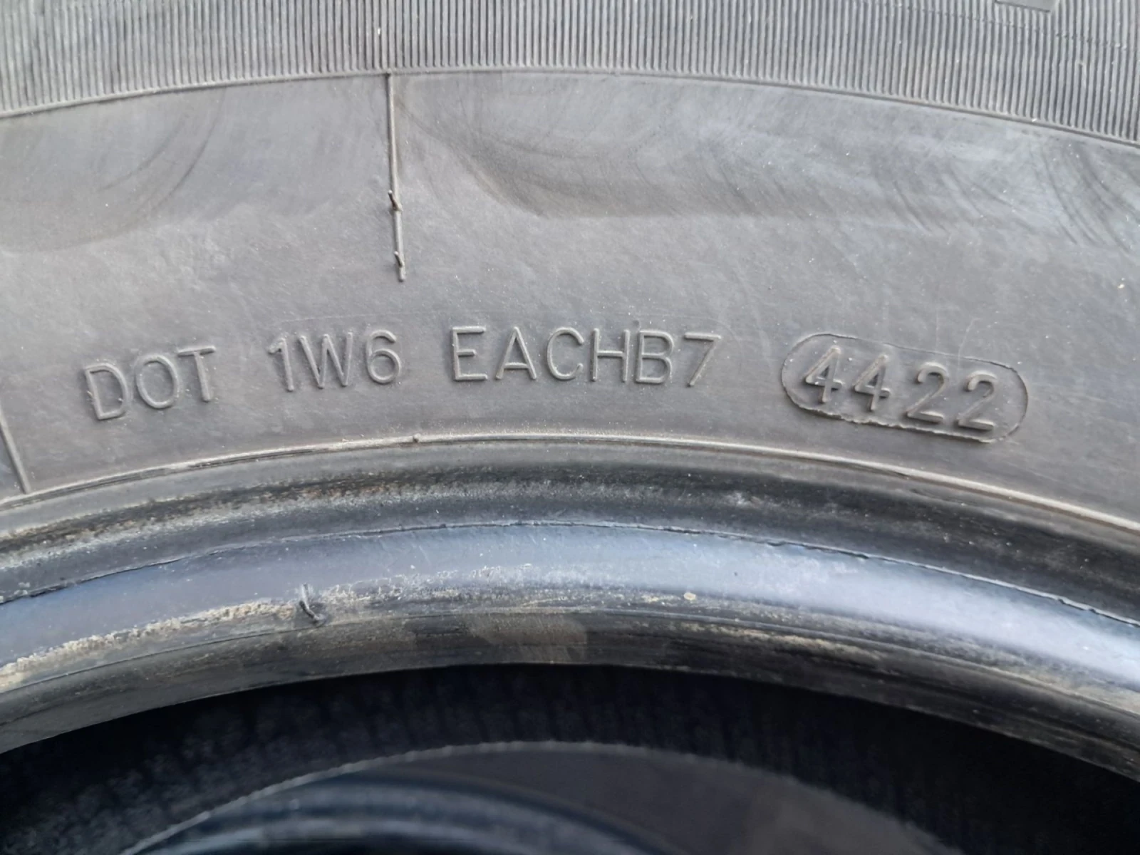 ���� 225/65R17 | Mobile.bg � ����������� 4