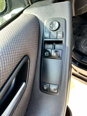 Mercedes-Benz A 180, снимка 12