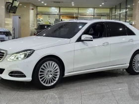 Mercedes-Benz E 300 Elegance - САМО 30% АВАНС, снимка 1