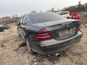 Mercedes-Benz C 200, снимка 4