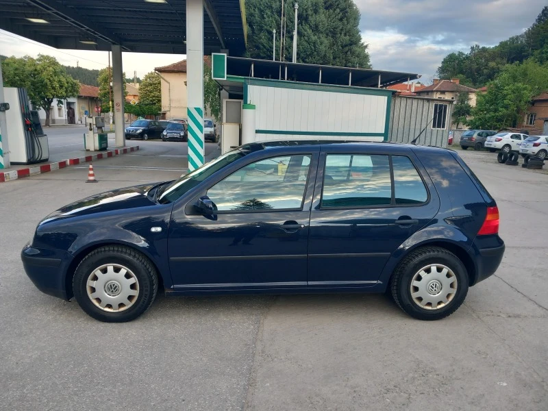 VW Golf 1.4i-EDITION , снимка 4 - Автомобили и джипове - 46929979