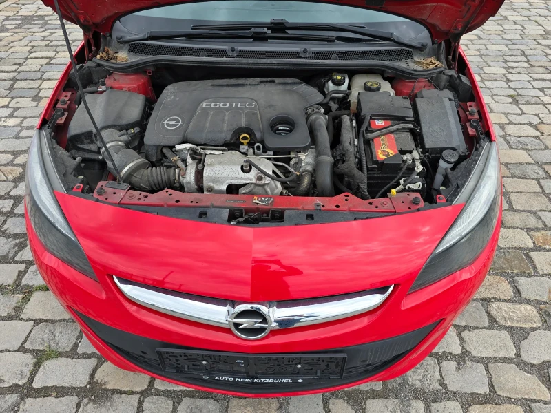 Opel Astra 1.6D СМЕНЕНА ВЕРИГА НАПЪЛНО ОБСЛУЖЕНА, снимка 10 - Автомобили и джипове - 47903498