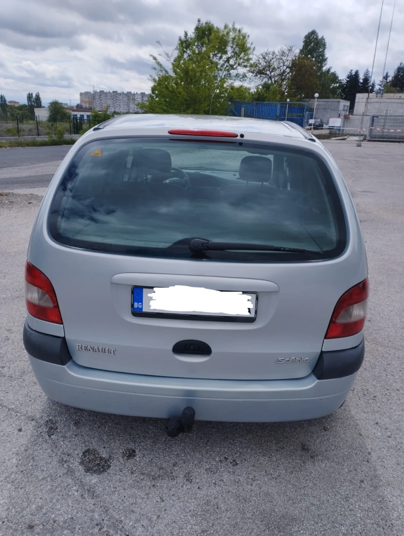 Renault Scenic, снимка 3 - Автомобили и джипове - 48284185