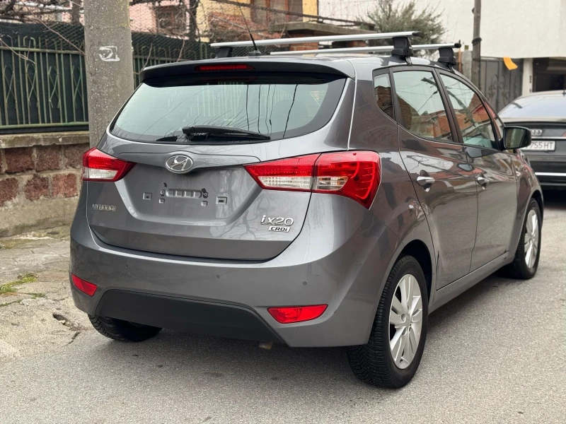 Hyundai Ix20 1.6 CRDI , снимка 8 - Автомобили и джипове - 49501538