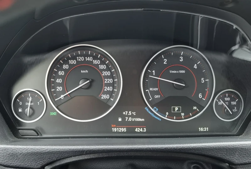 BMW 320 D LCI задно, снимка 10 - Автомобили и джипове - 49367830