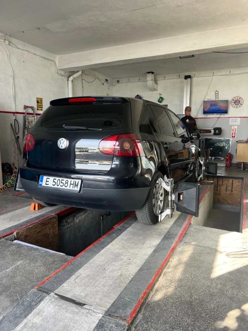 VW Golf 1.9 TDI BKC Реални километри ! , снимка 8 - Автомобили и джипове - 49415052