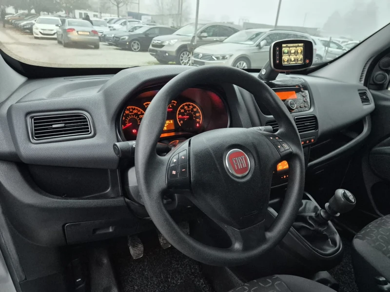 Fiat Doblo 1.6jtdm-Maxi+ Navi, снимка 6 - Автомобили и джипове - 51725127