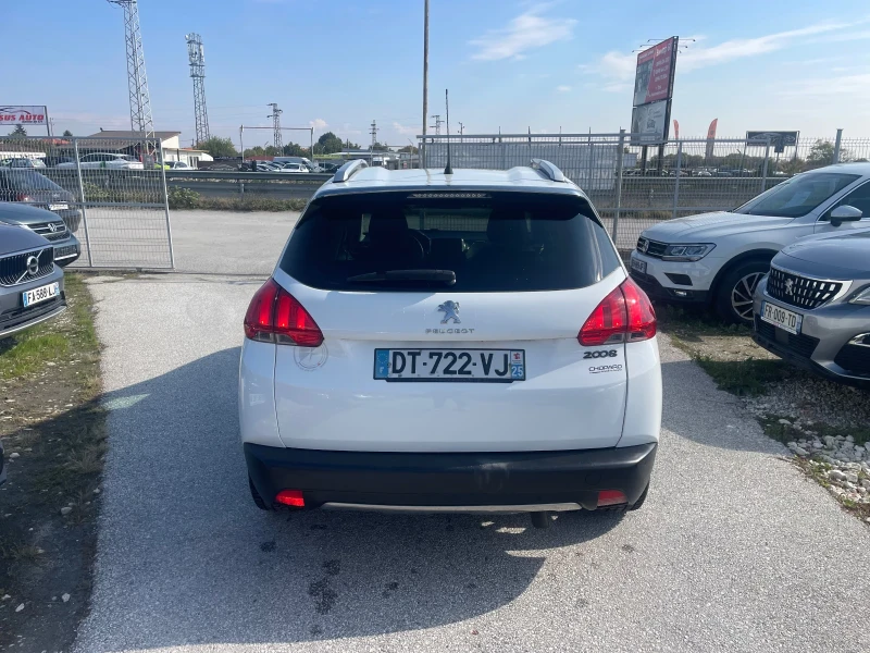 Peugeot 2008 1.6 Grip Control , снимка 5 - Автомобили и джипове - 52095238