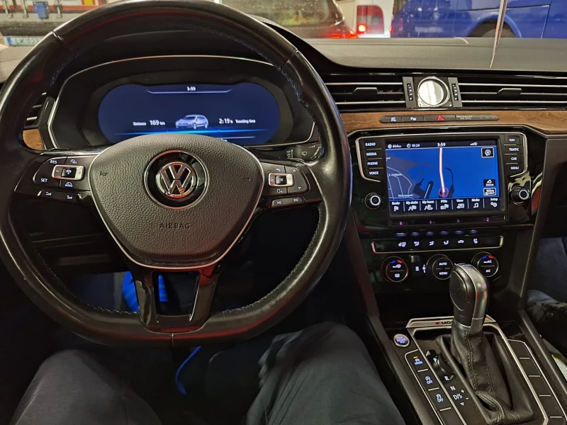 VW Passat 4x4, снимка 2 - Автомобили и джипове - 52266446