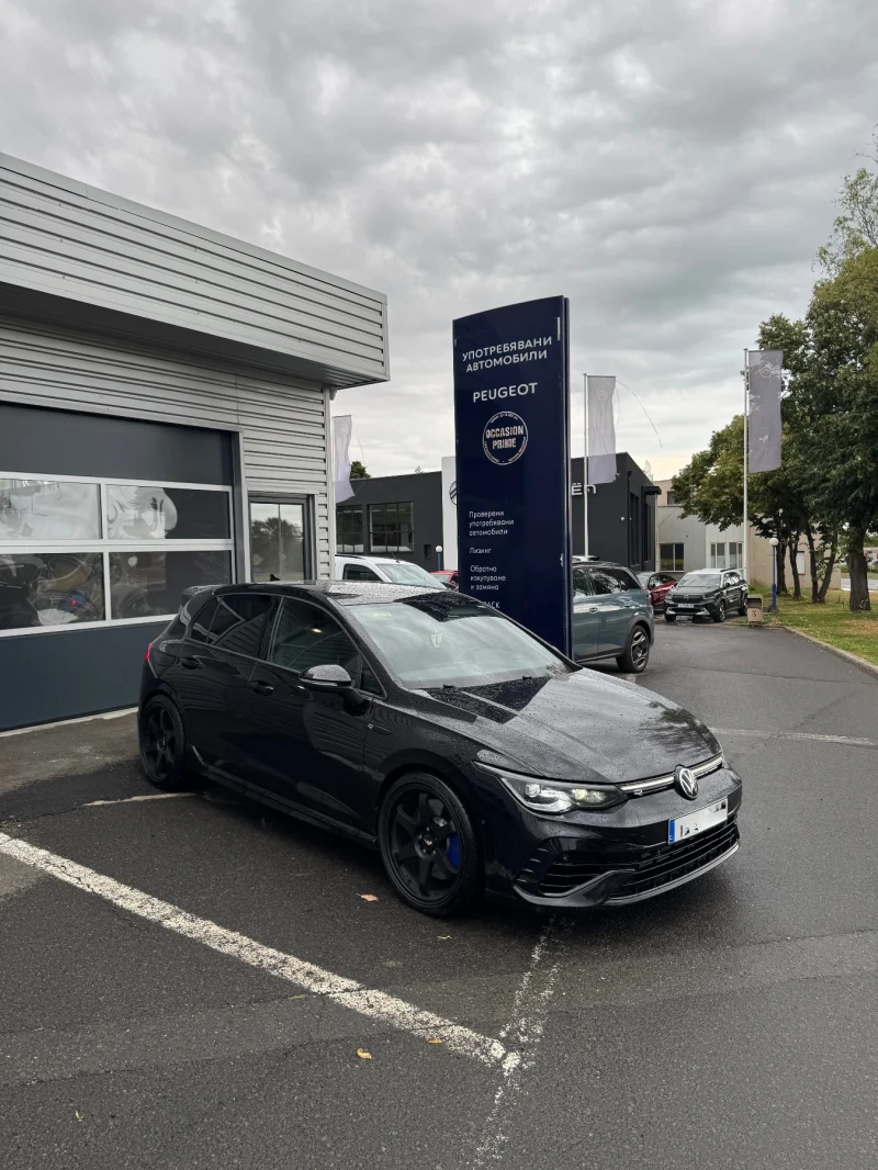 VW Golf 8 R Performance Промо цена !!!, снимка 5 - Автомобили и джипове - 52450155
