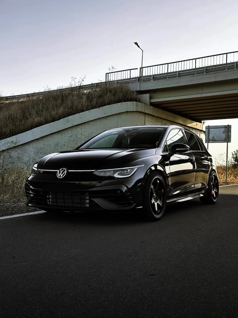 VW Golf 8 R Performance Промо цена !!!