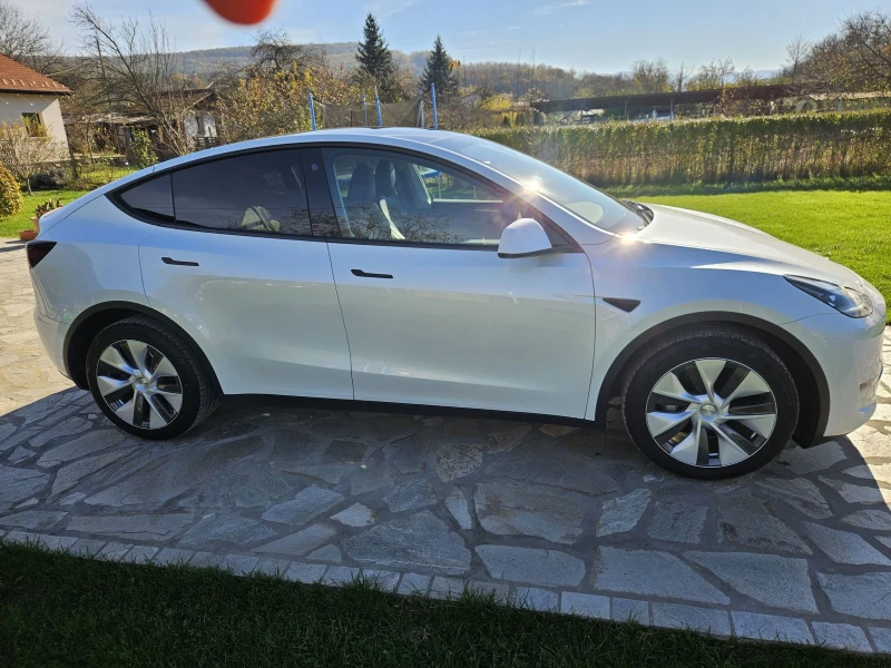 Tesla Model Y Long Range All Wheel Drive , снимка 4 - Автомобили и джипове - 52422543