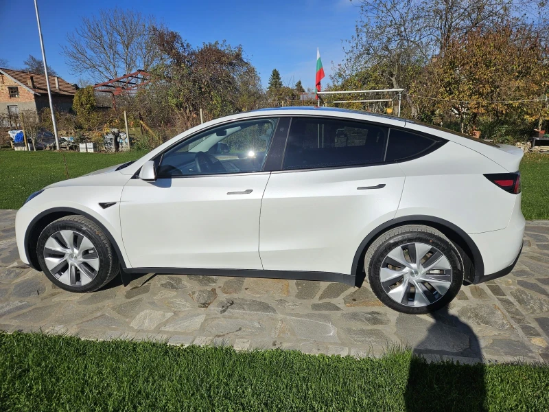 Tesla Model Y Long Range All Wheel Drive , снимка 8 - Автомобили и джипове - 52422543