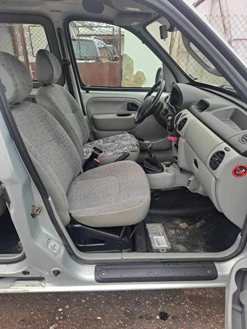 Renault Kangoo 1.9 dci 84hp 4x4, снимка 8 - Автомобили и джипове - 53059579