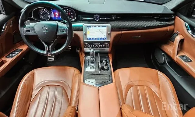 Maserati Quattroporte Гаранция 6 месеца на двигател и скоростна кутия., снимка 6 - Автомобили и джипове - 53245513