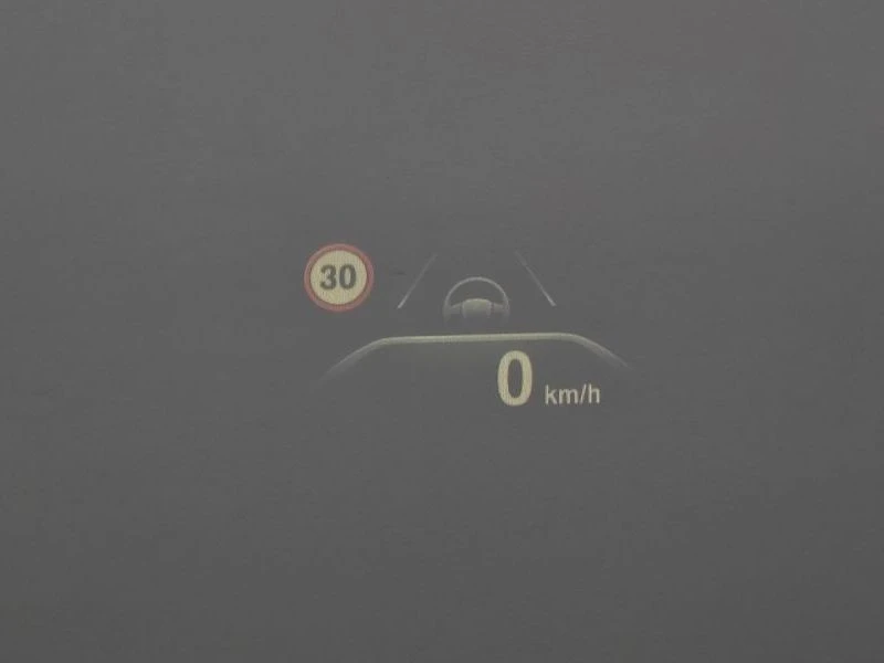 BMW 530 530i xDrive Luxury, снимка 17 - Автомобили и джипове - 54212534