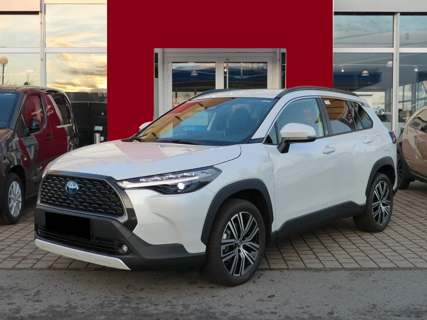 Toyota Corolla Cross 2.0 HYBRID* TEAM D* DISTRONIC* CARPLAY* , снимка 1