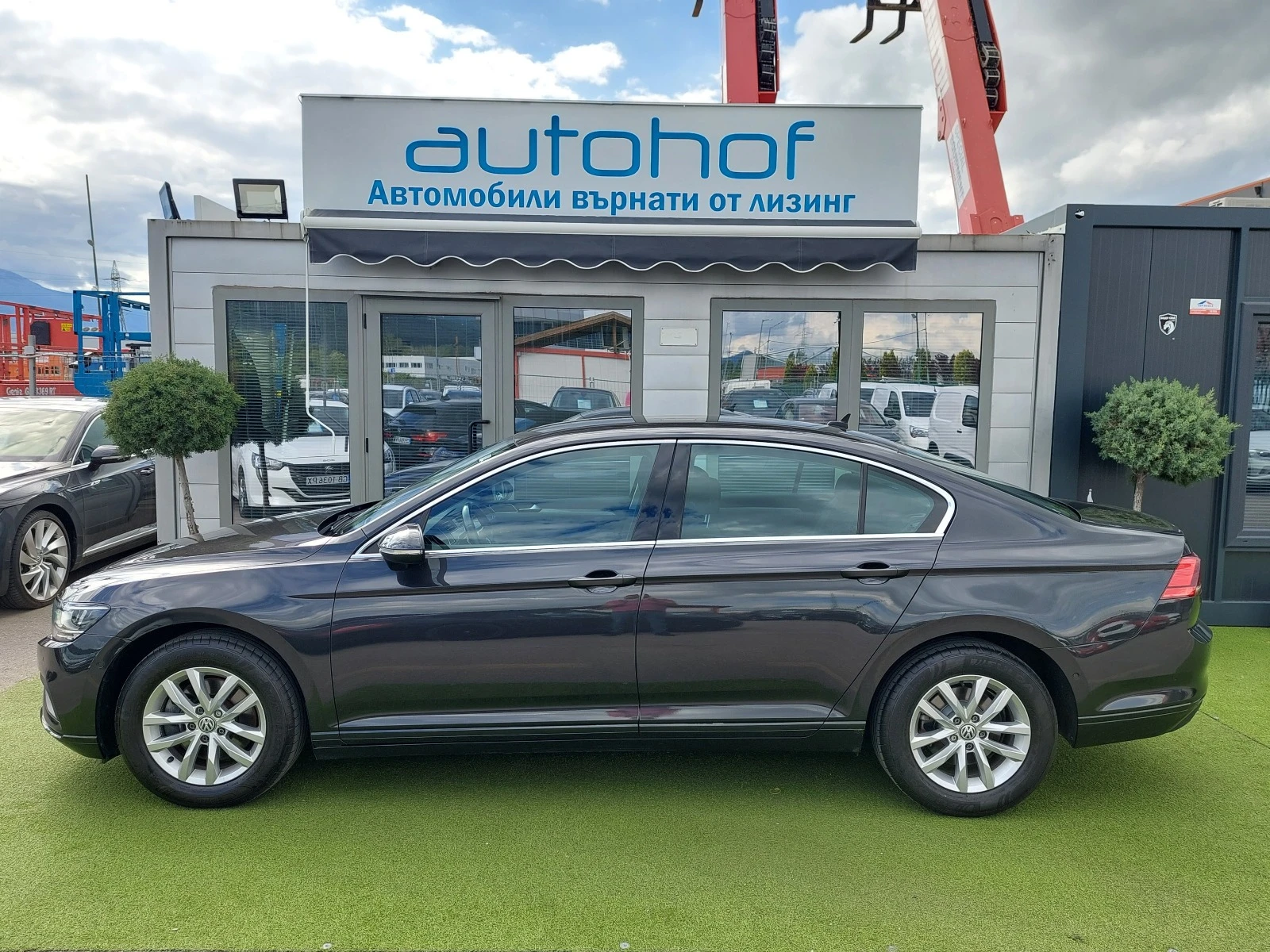 VW Passat Business/2.0TDI/150к.с./6MT/Гаранция - изображение 2