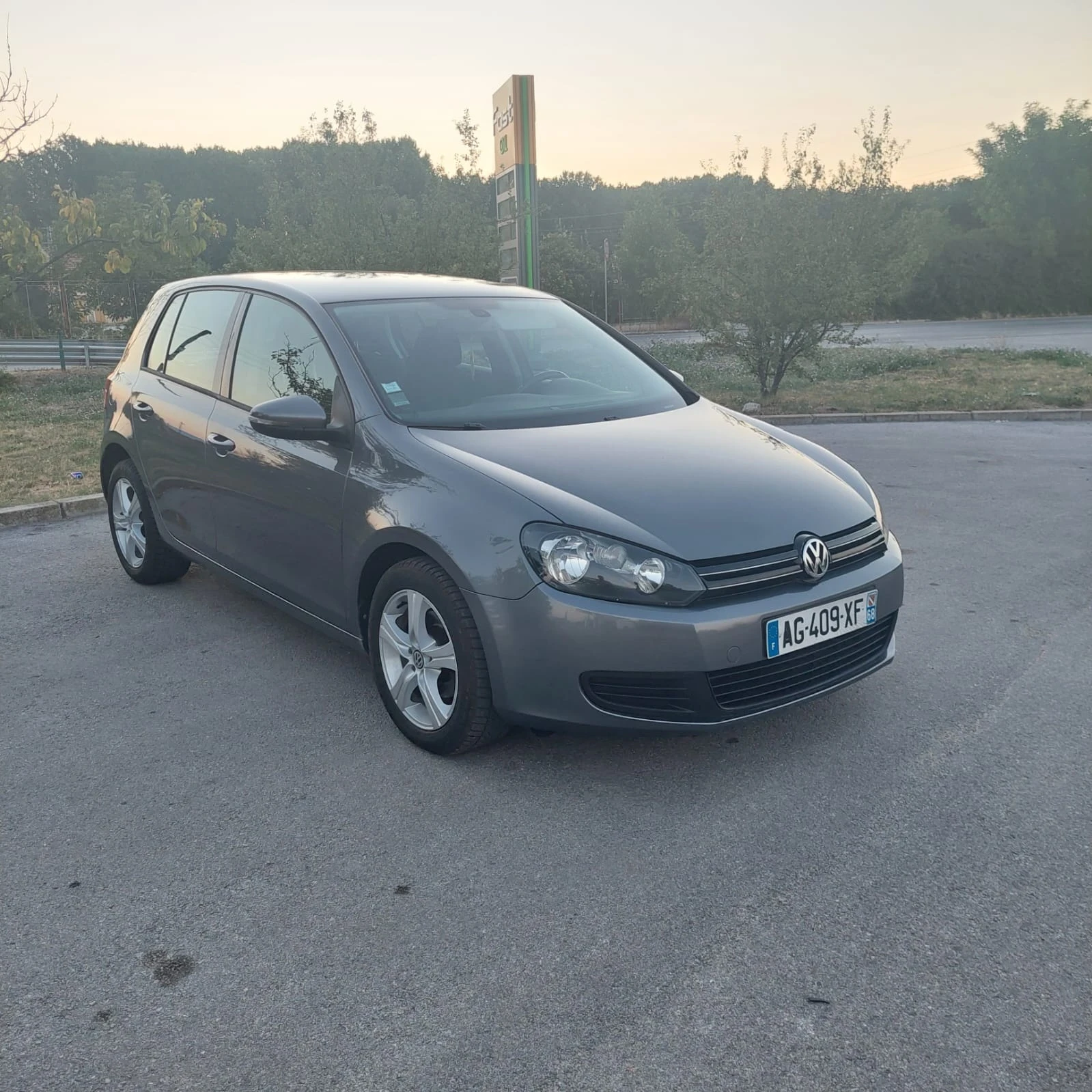 VW Golf 1.6 TDi - [1] 