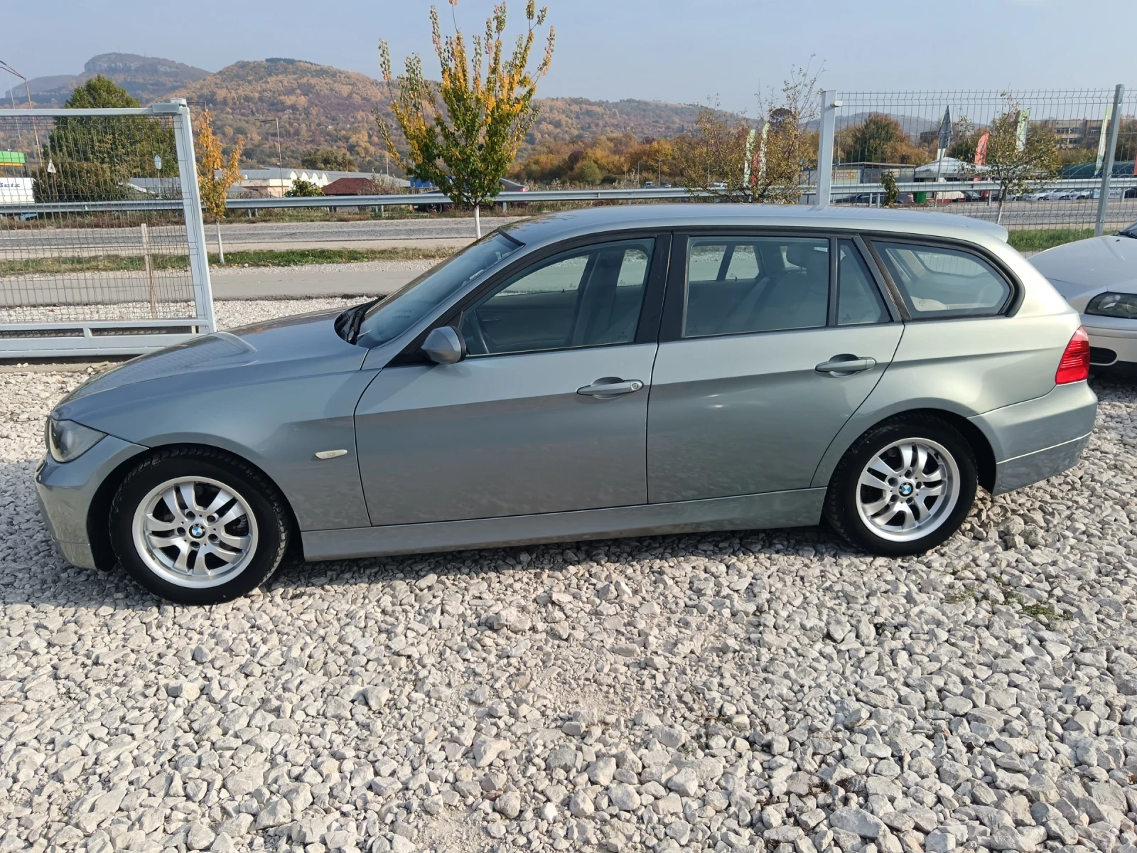 BMW 320 d - изображение 3