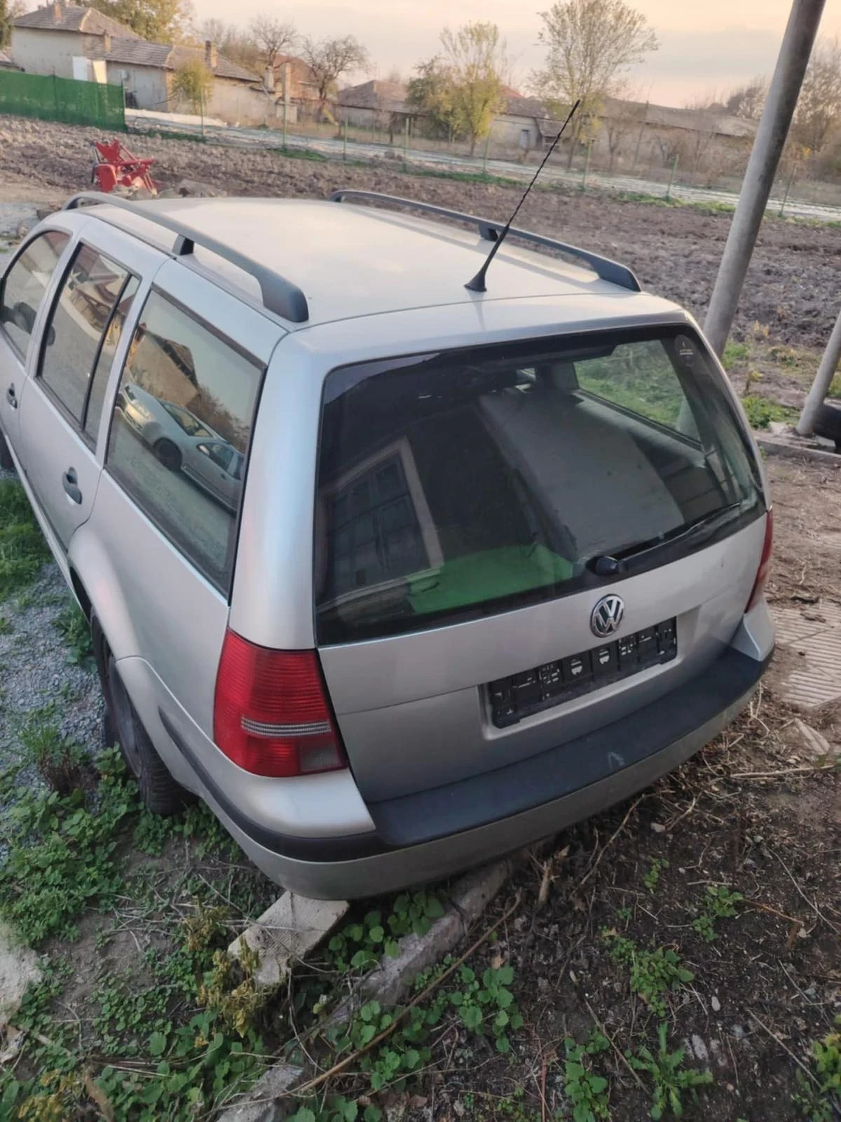 VW Golf 1.9TDI 101k на части - изображение 3