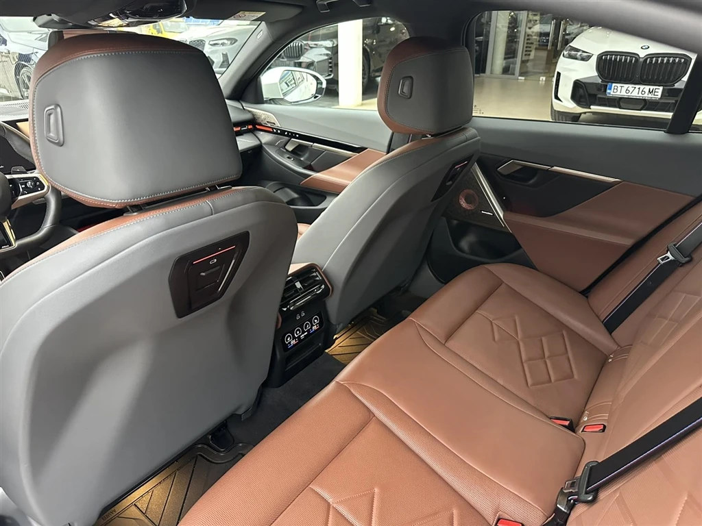 BMW 520 M PRO/Bowers/3D VIEW/Iconic Glow/HUD/Comfort | Mobile.bg   8