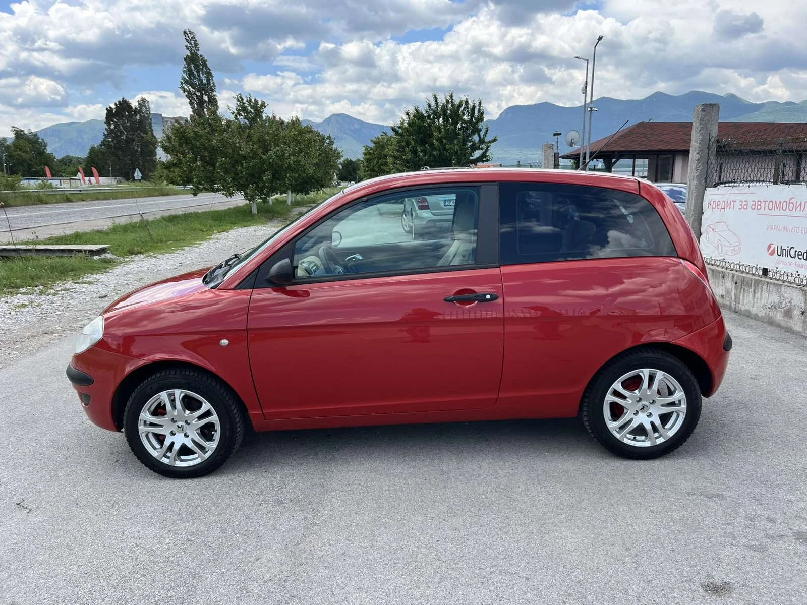 Lancia Ypsilon 1.2I 60кс. EURO 4 КЛИМАТИК  - изображение 6
