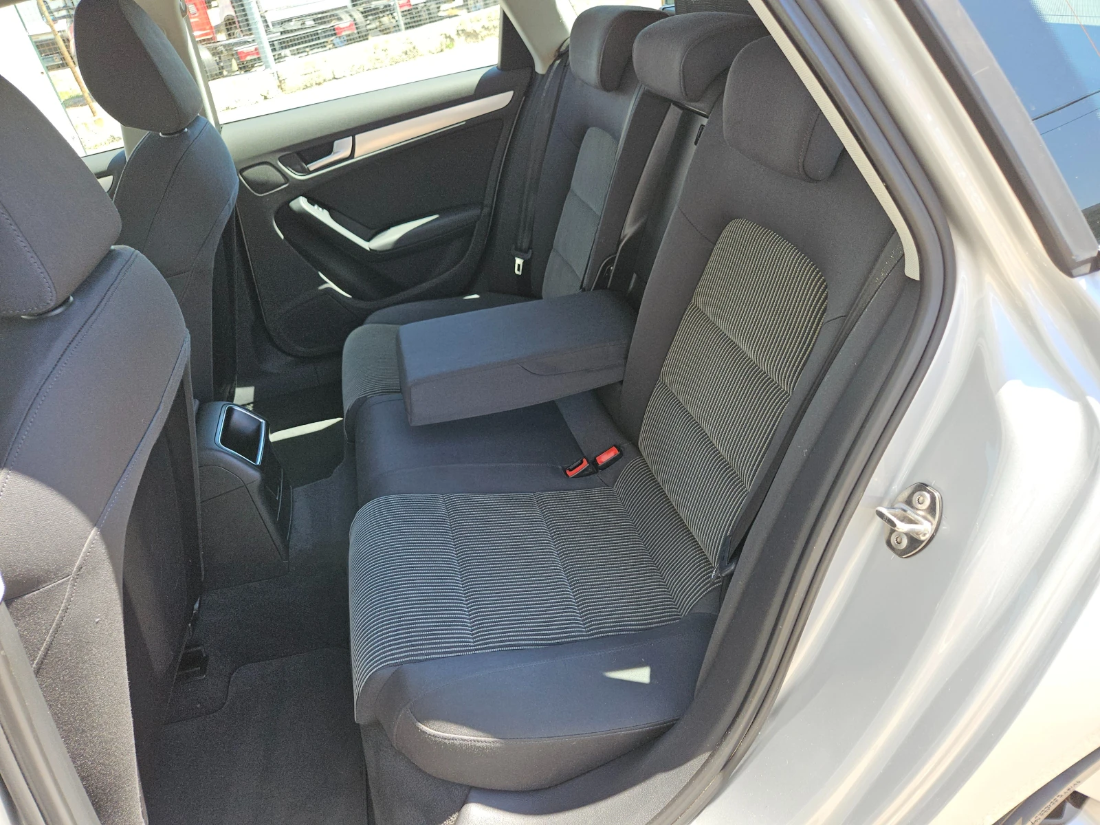 Audi A4 2.0TDI/BLACK FRIDAY/ACC/NAVI//EURO 4/ | Mobile.bg   16