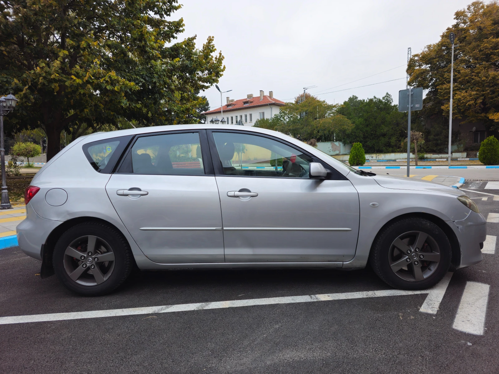 Mazda 3 1.6 HDI - изображение 2