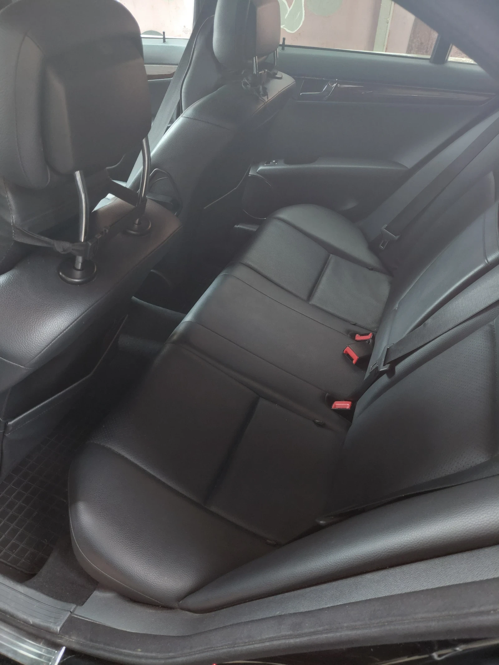 Mercedes-Benz C 300 | Mobile.bg � ����������� 4