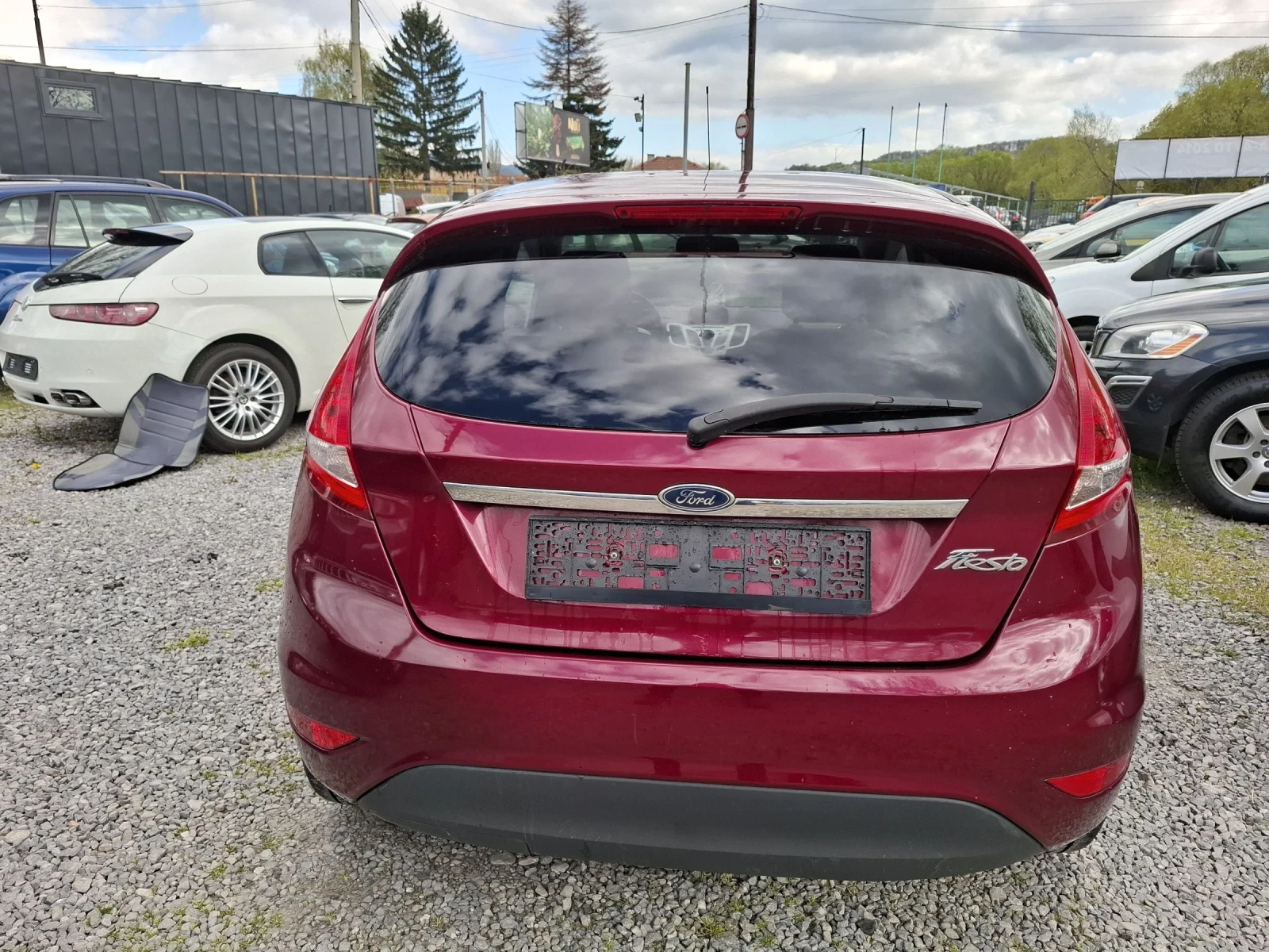 Ford Fiesta 1.4 - 96��. �������� ��� | Mobile.bg � ����������� 4