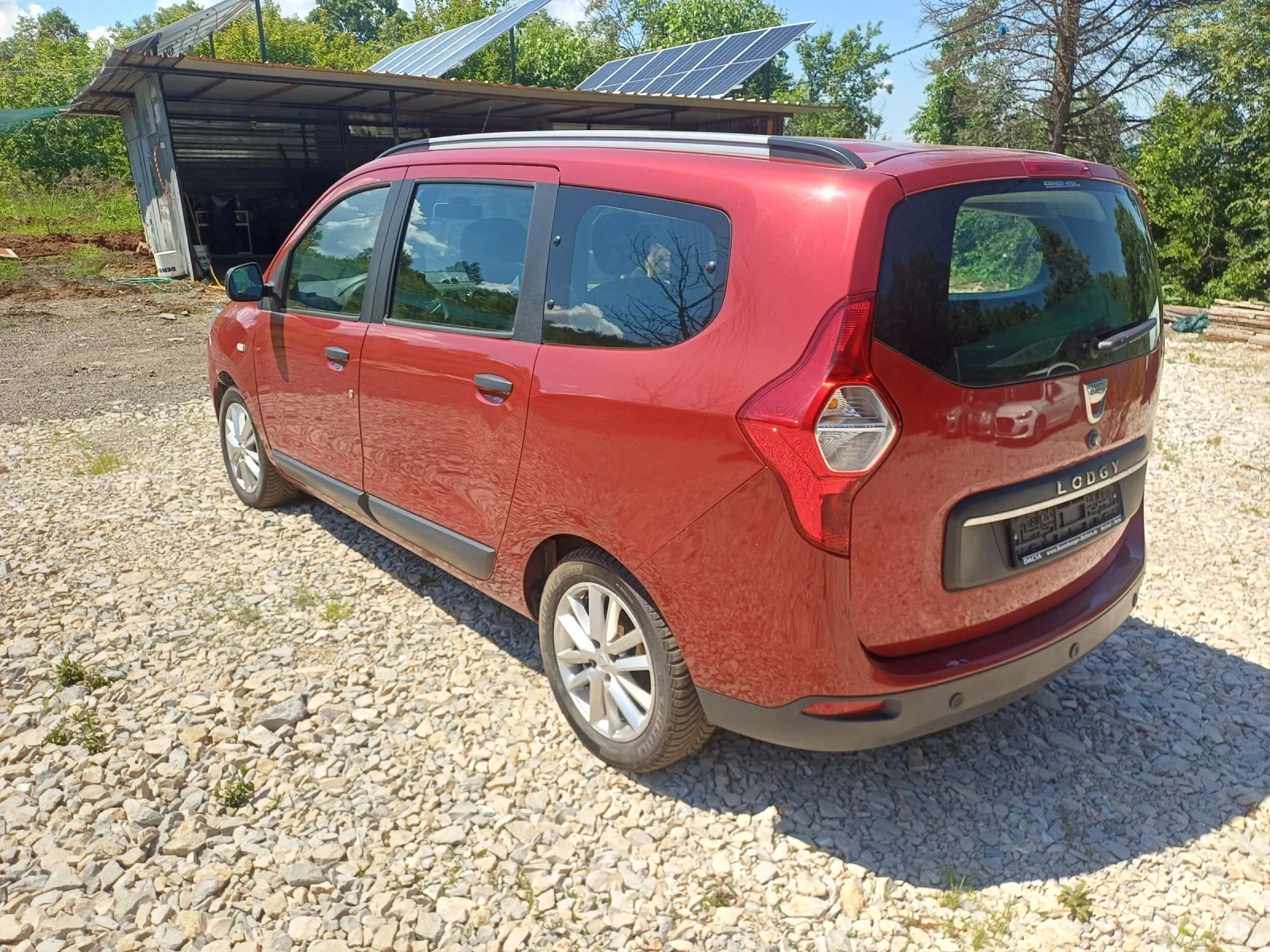 Dacia Lodgy 1.3 7места, снимка 5 - Автомобили и джипове - 54692621